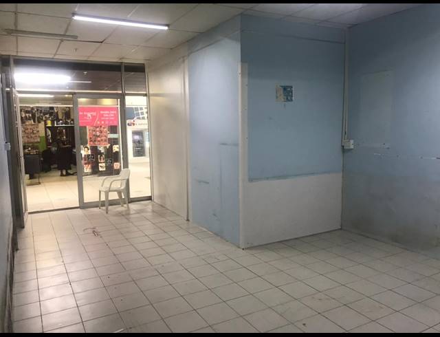 60M² BUSINESS TO LET IN UMHLANGA RIDGE